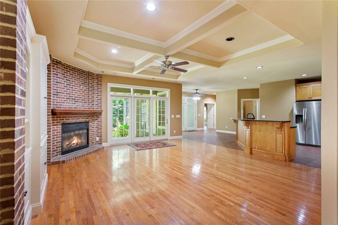 Seneca, SC 29678,4306 Ashford Bluff DR