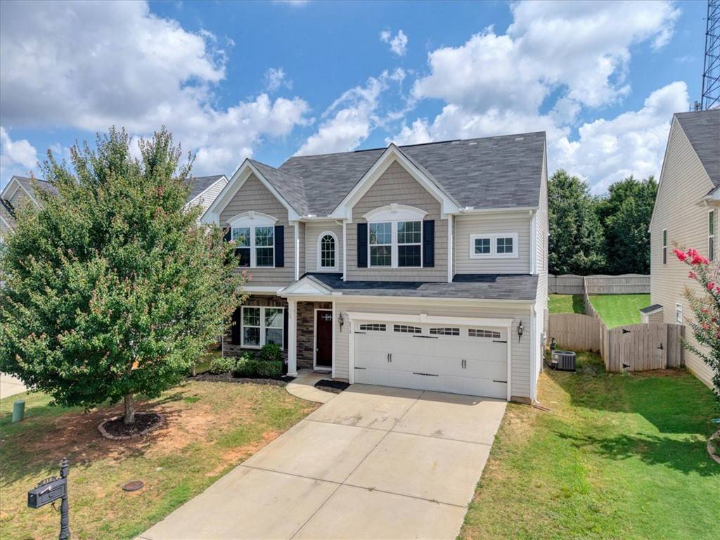 Simpsonville, SC 29680,212 Sandusky LN