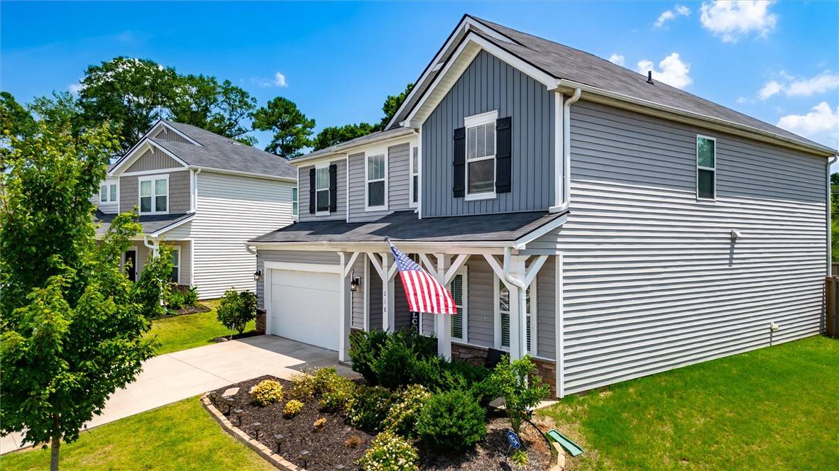 Pelzer, SC 29669,218 Walking Stick WAY
