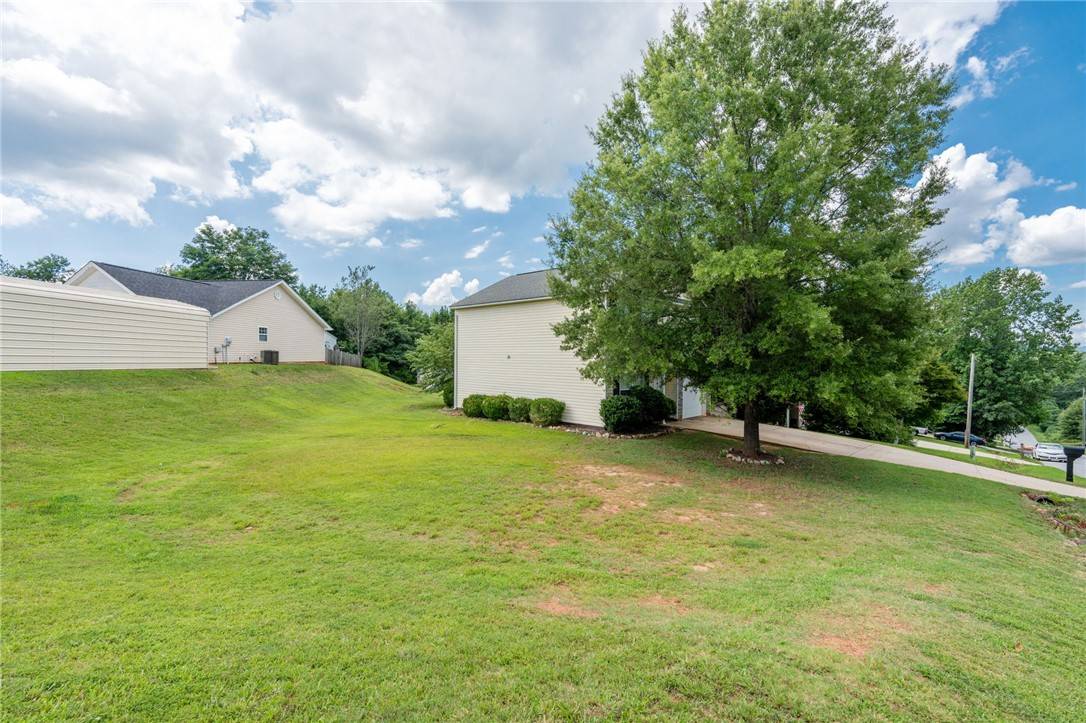 Easley, SC 29640,101 Beverly DR