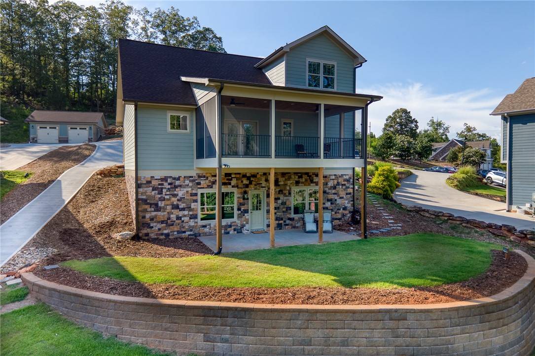 Seneca, SC 29672,401 Long View Ridge LN