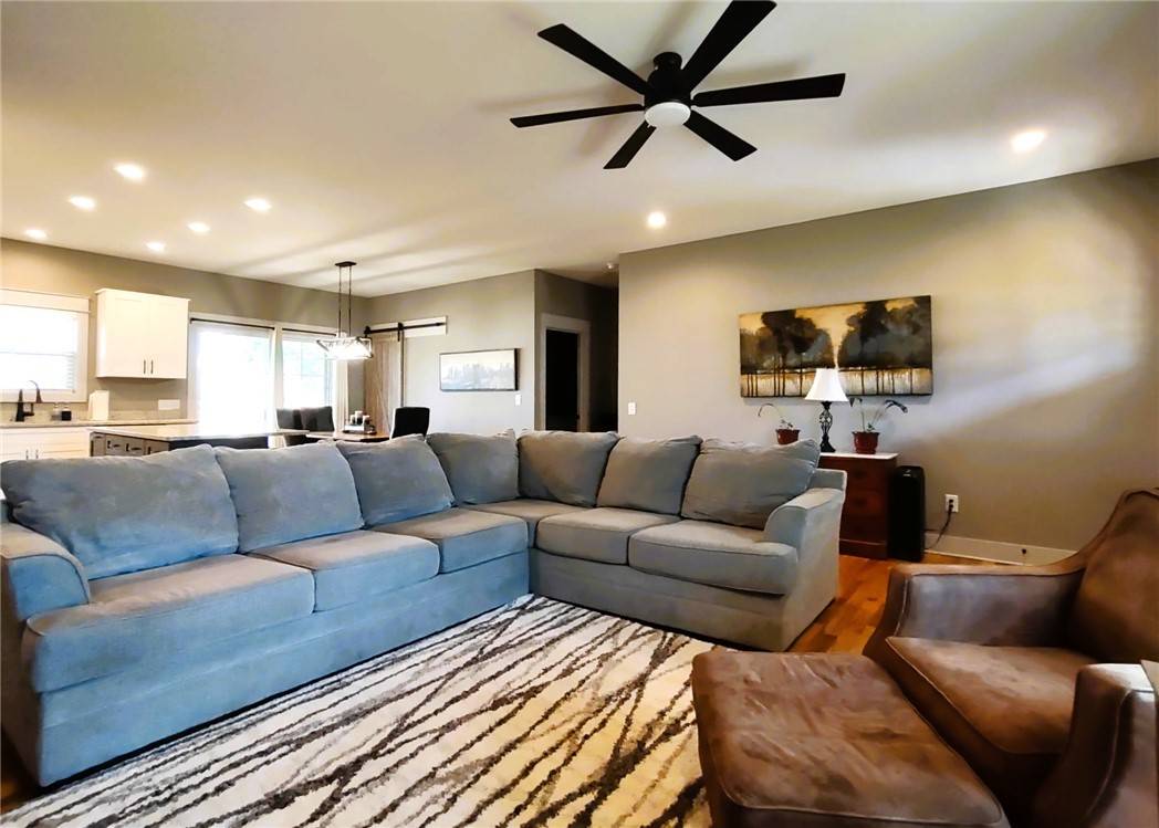 Walhalla, SC 29691,105 Jefferson PL