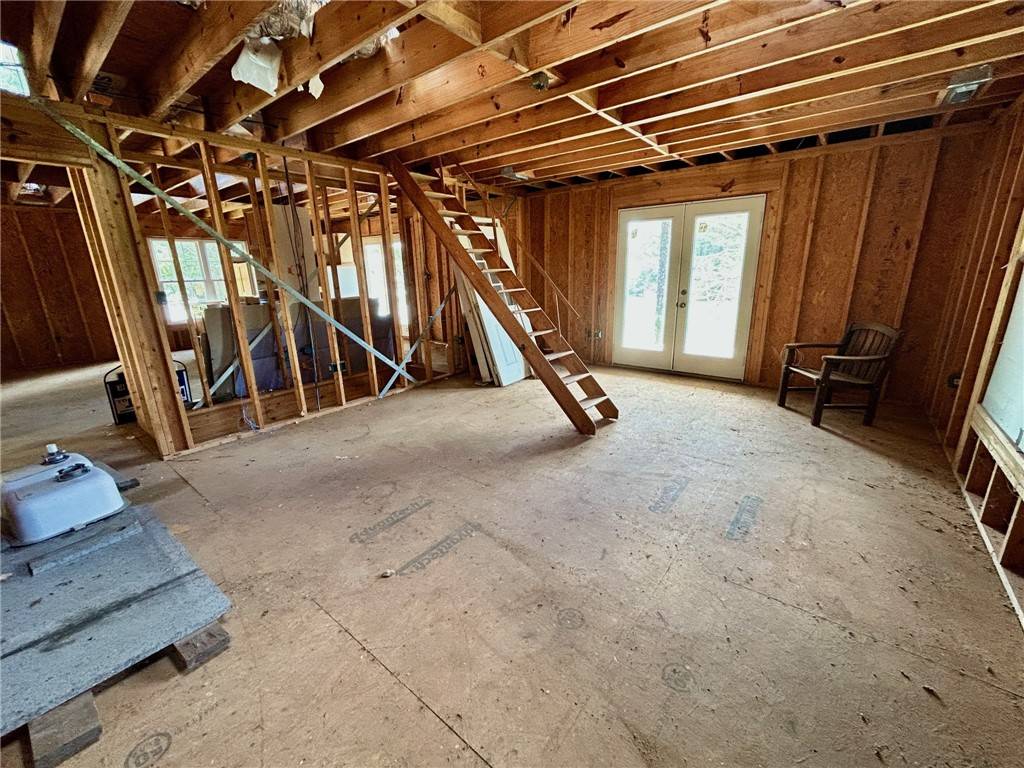 Iva, SC 29655,70 Martin Webb WAY