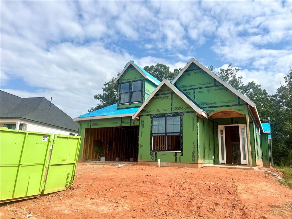 Clemson, SC 29631,109 Pine Hill WAY