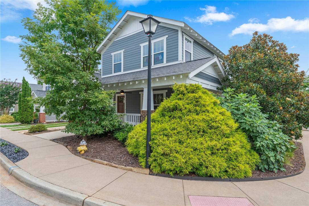 Greenville, SC 29605,2 Seawright LN