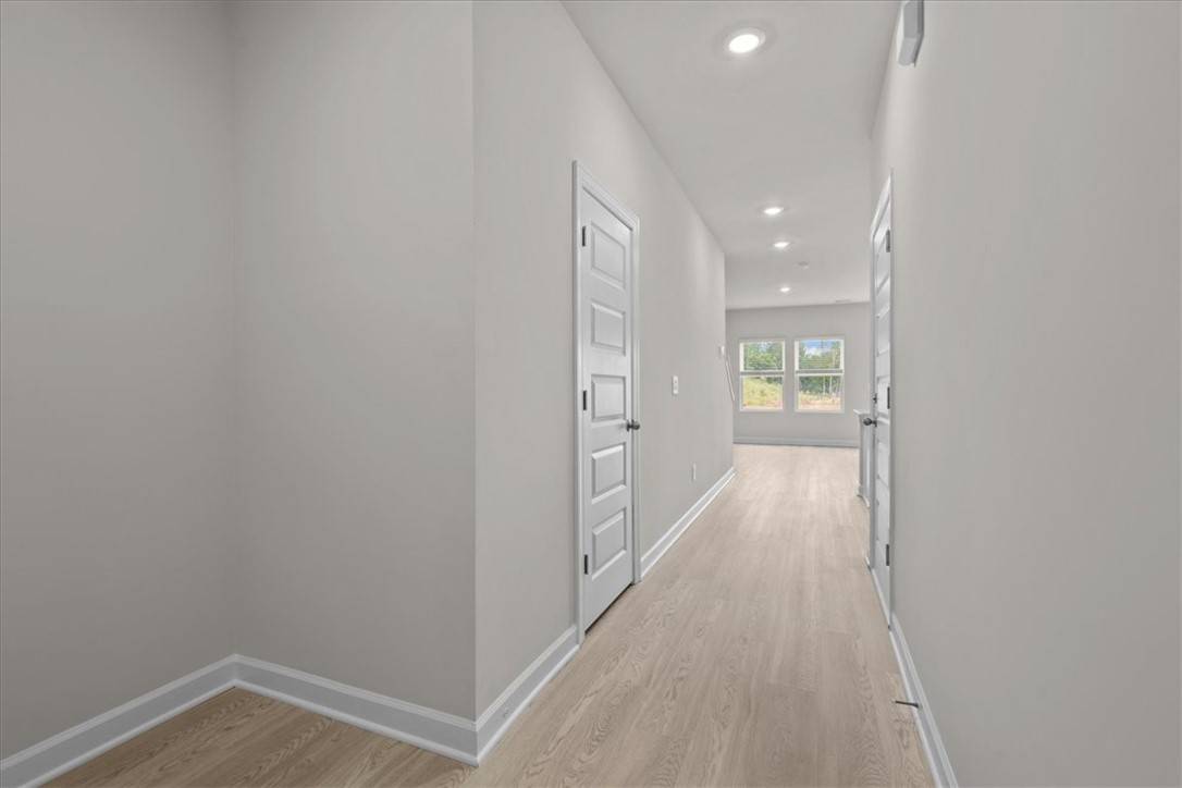 Taylors, SC 29687,107 Pleasure LN