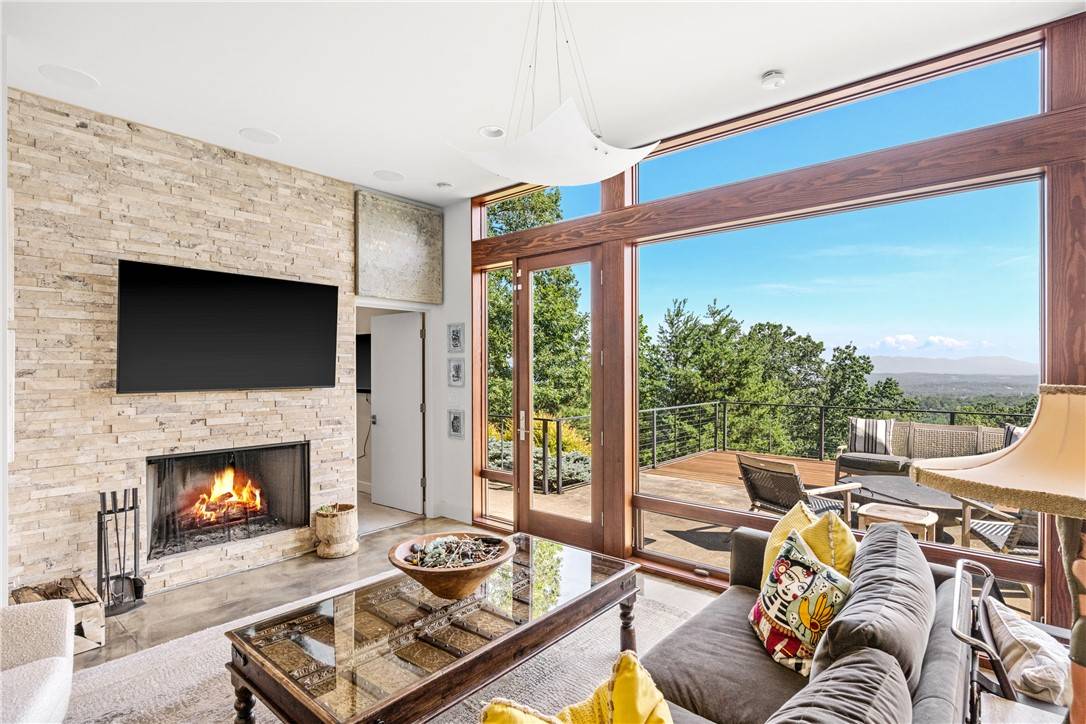Greenville, SC 29609,6 Windfaire Pass CT