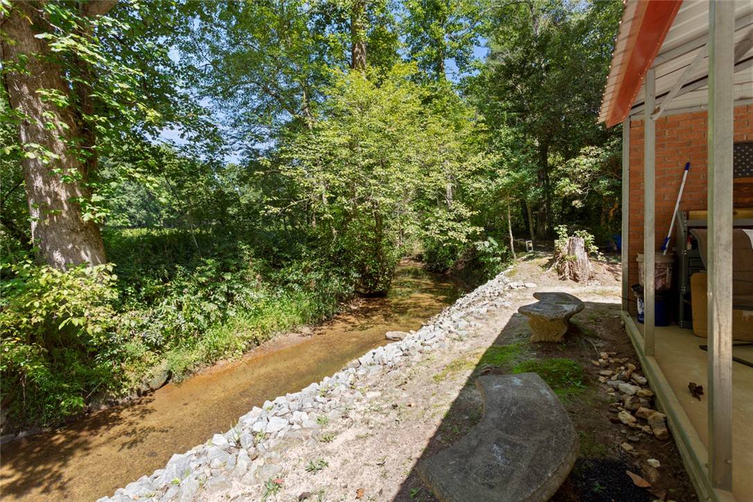 Mountain Rest, SC 29664,181 Home Land DR