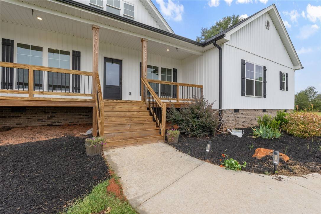 Six Mile, SC 29682,249 Cedar Hill RD