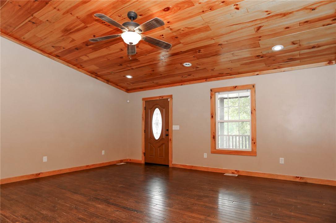 Central, SC 29630,112 Aiken ST