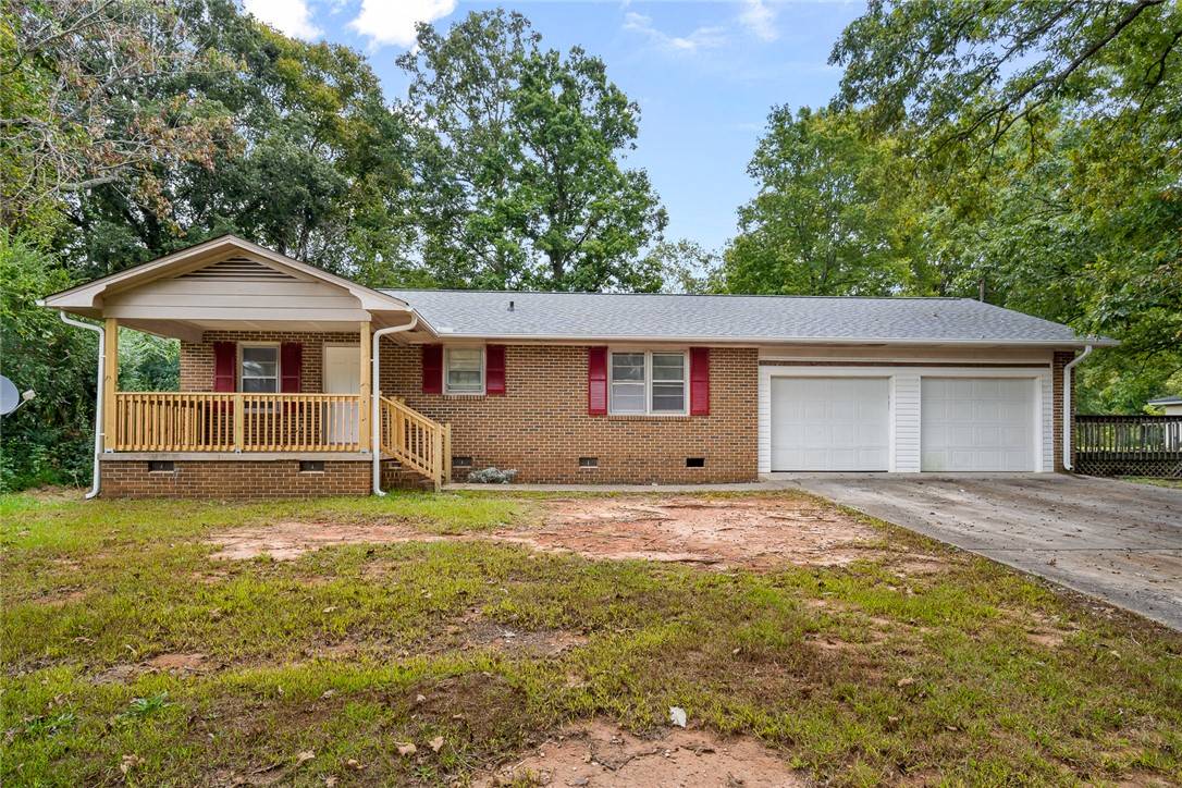 Starr, SC 29684,1313 Farmer RD