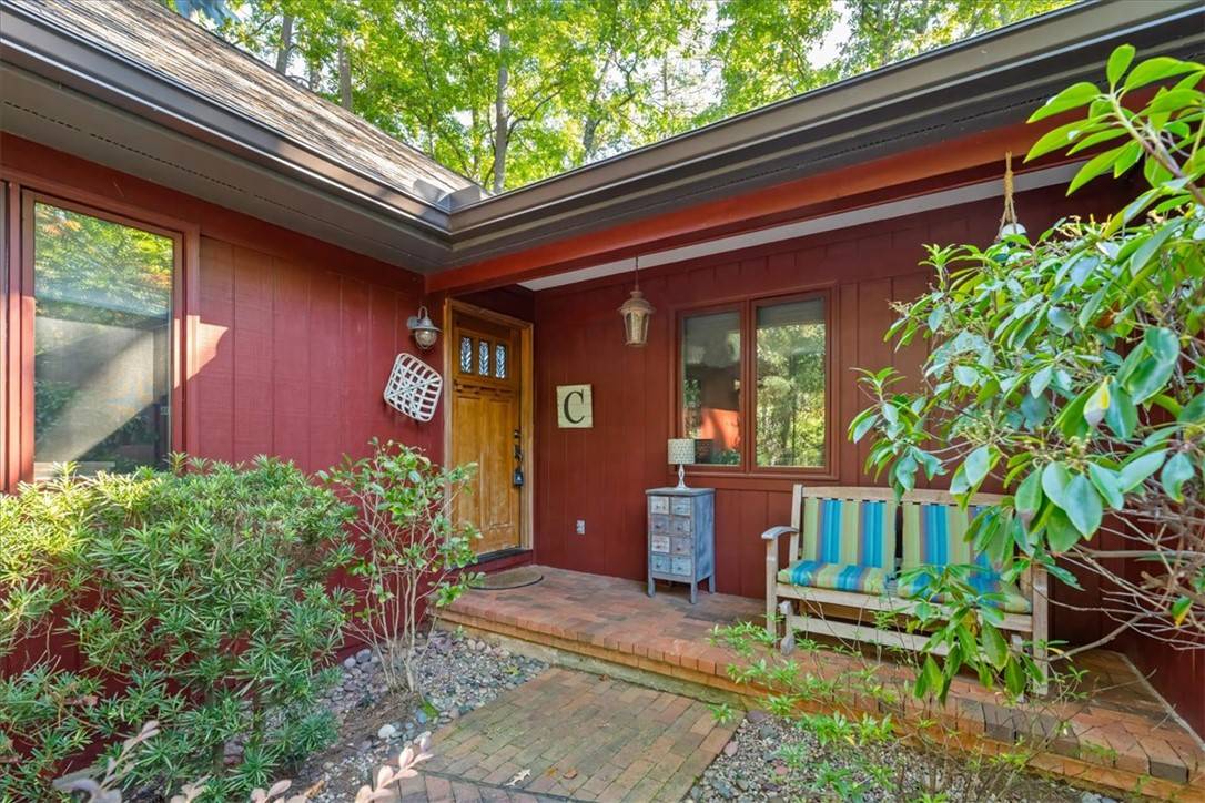 Salem, SC 29676,505 Long Reach DR