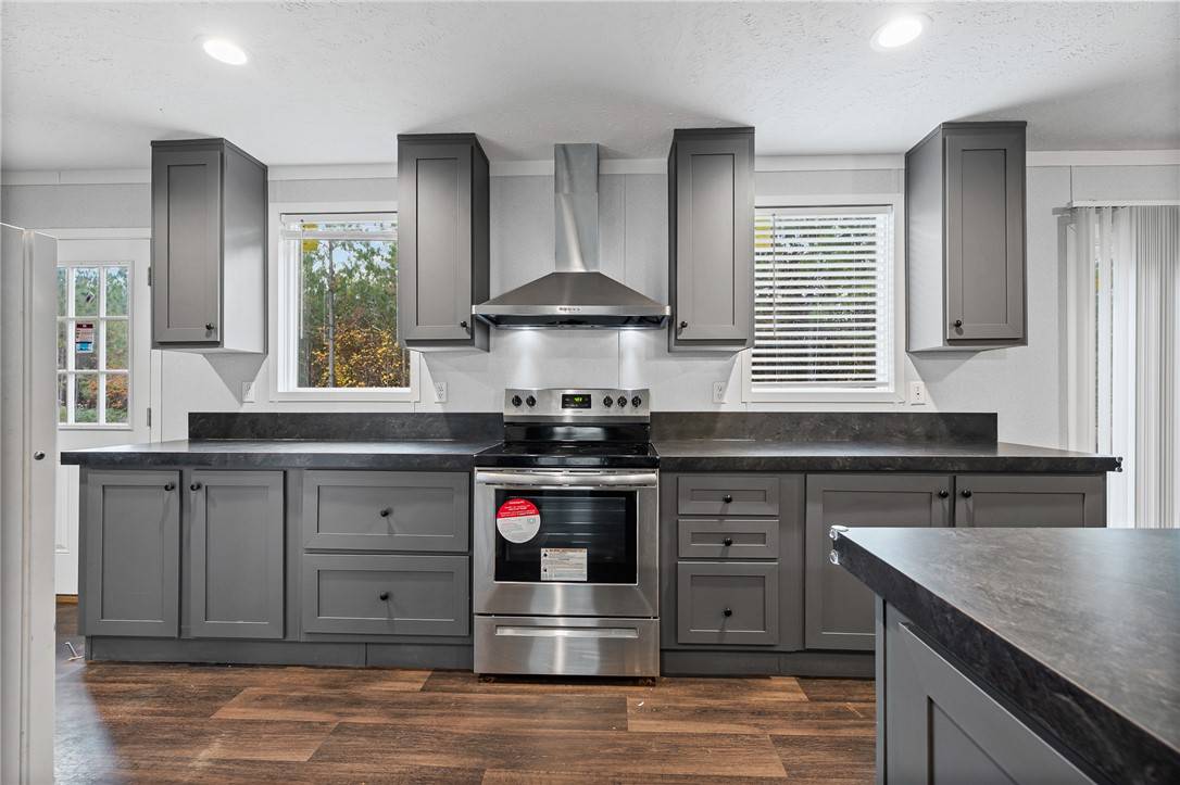 Abbeville, SC 29620,261 Fox RD