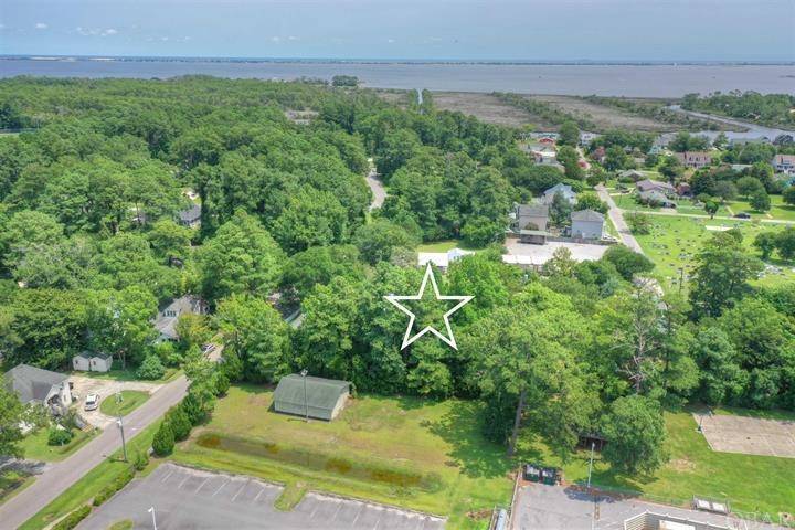 Manteo, NC 27954,706, 708 Wingina Avenue