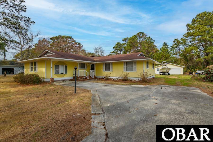 Manteo, NC 27954,127 Meekins Drive