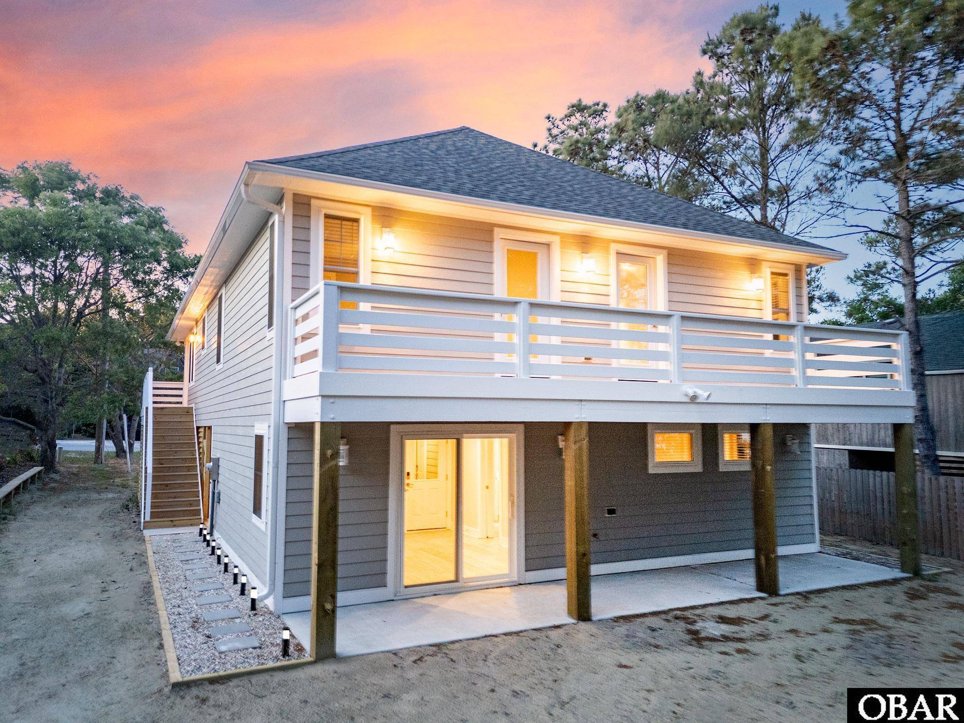 Nags Head, NC 27959,211 W Blue Jay Street