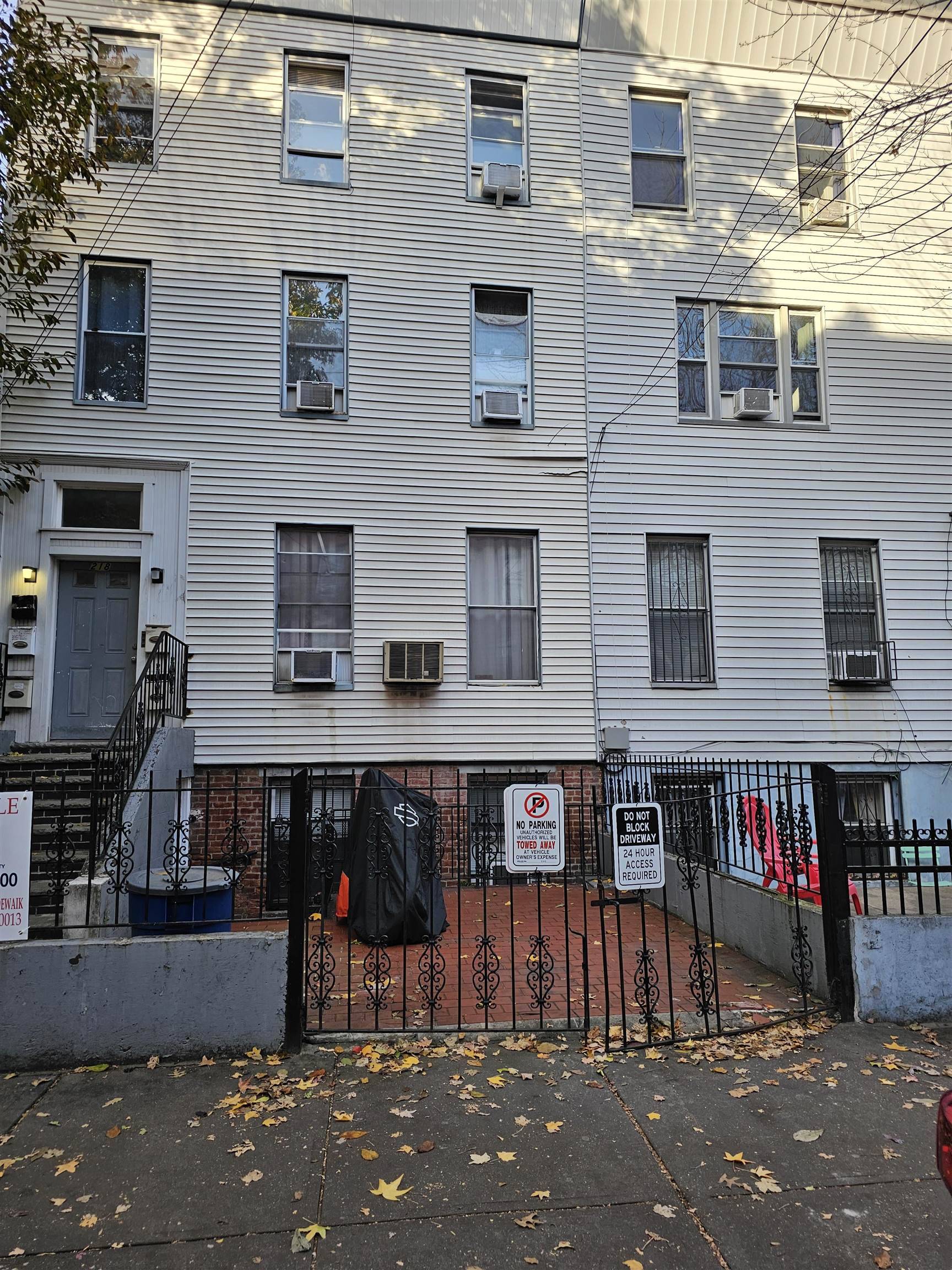 Jc Downtown, NJ 07302,218 1ST ST