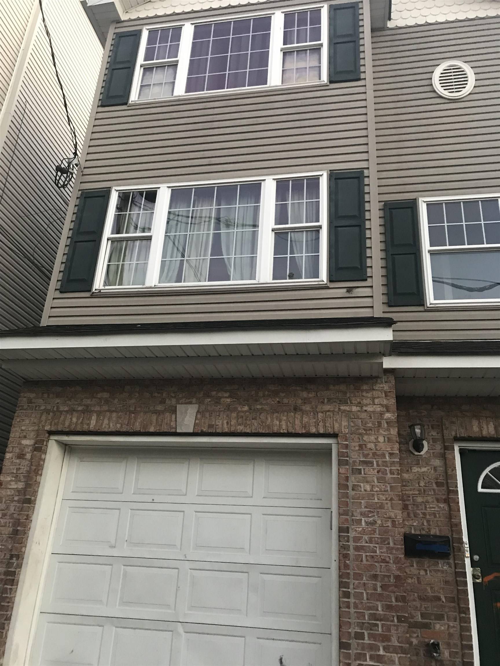 Paterson, NJ 07501,202 HARRISON ST