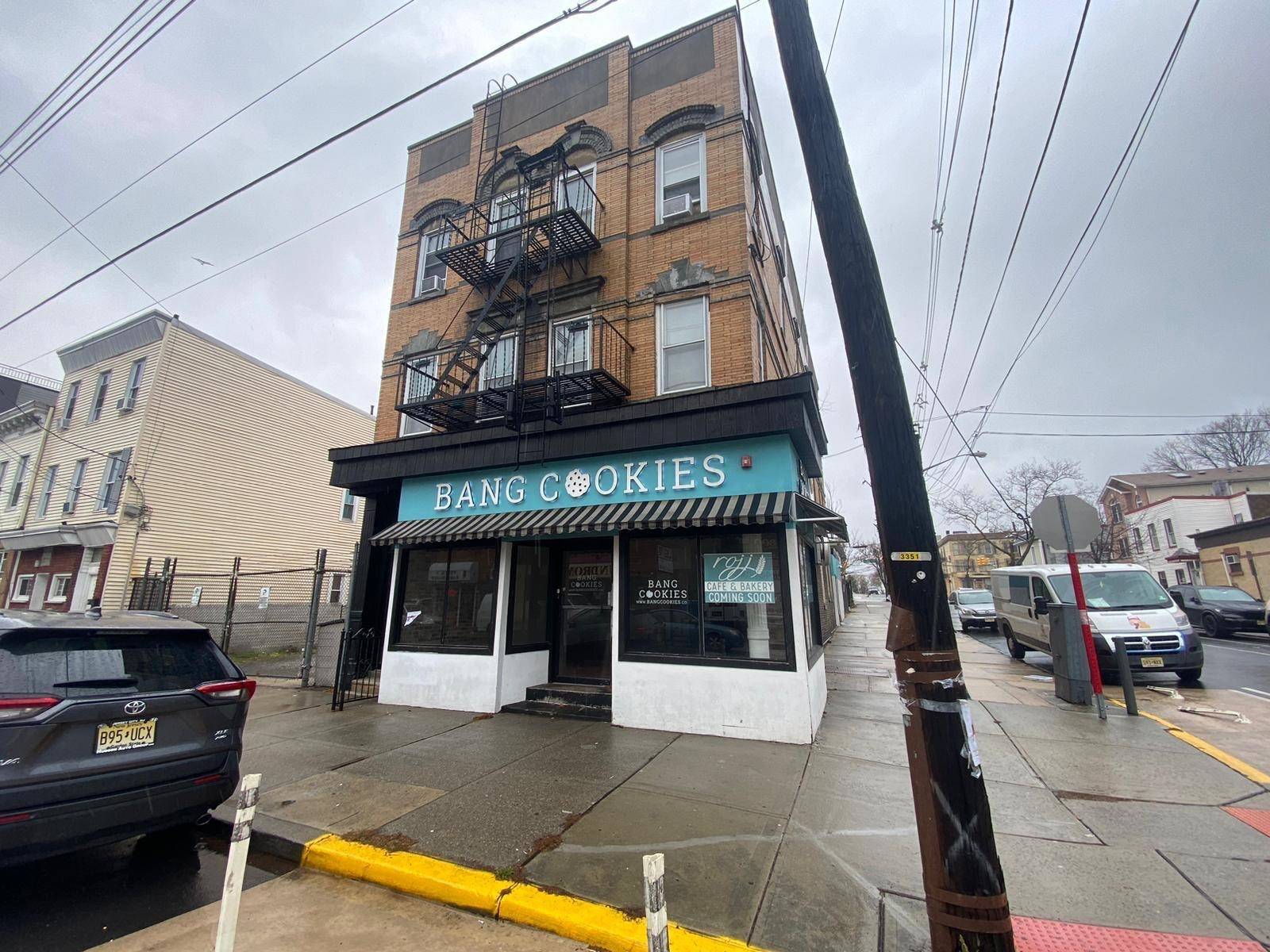 Jc Heights, NJ 07307,1183 SUMMIT AVE