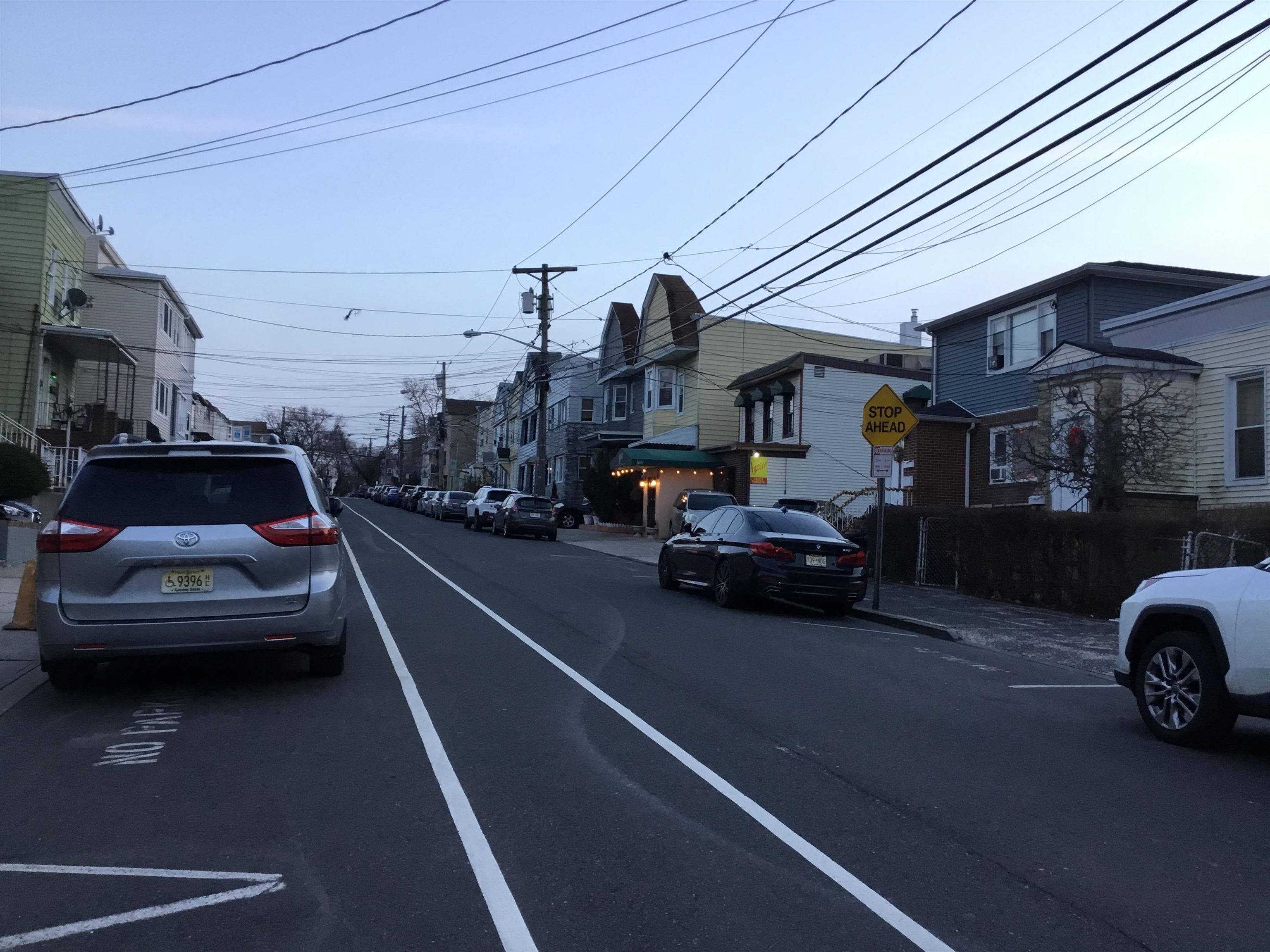 Jc West Bergen, NJ 07305,78 TERHUNE AVE