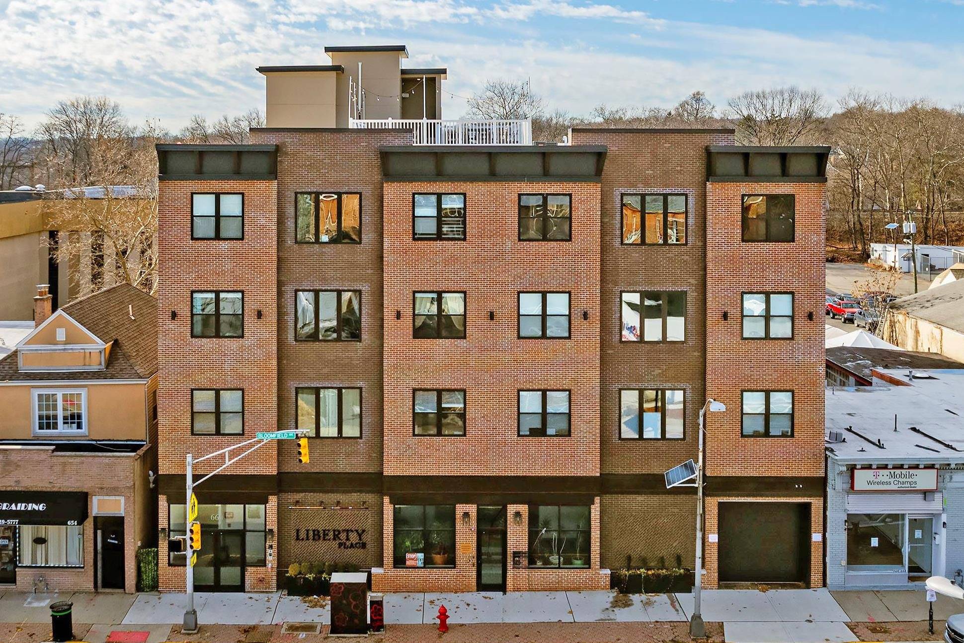 Bloomfield, NJ 07003,660 BLOOMFIELD AVE  #406