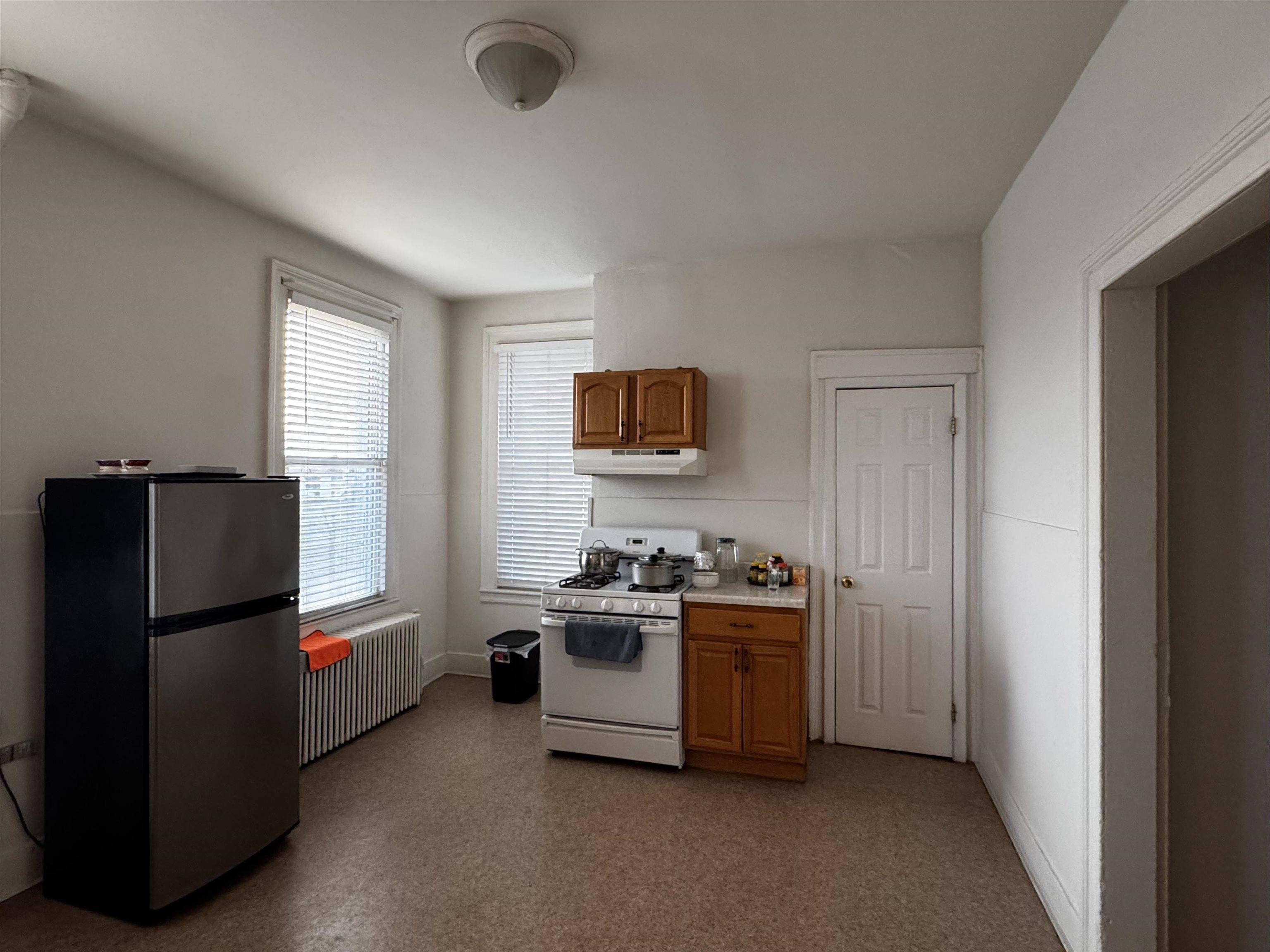 Jc Heights, NJ 07307,107 CONGRESS ST  #3