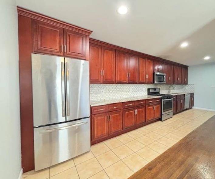 Jc Greenville, NJ 07305,22 LINDEN AVE  #3