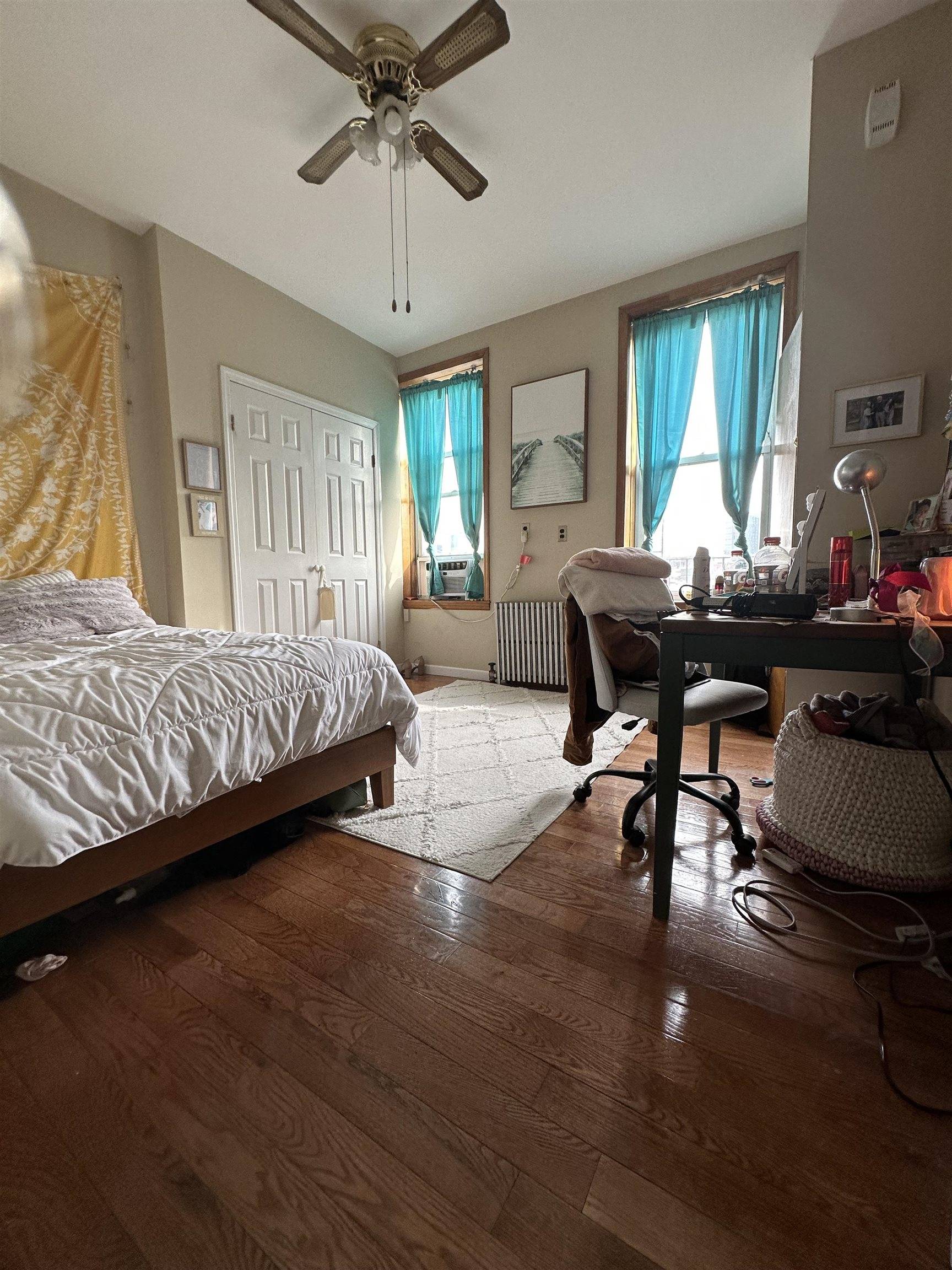 Hoboken, NJ 07030,627 WILLOW AVE  #5I