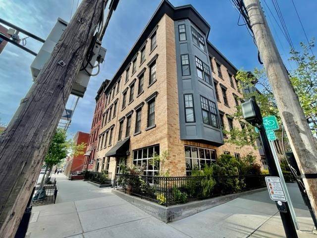 Hoboken, NJ 07030,550 OBSERVER HIGHWAY