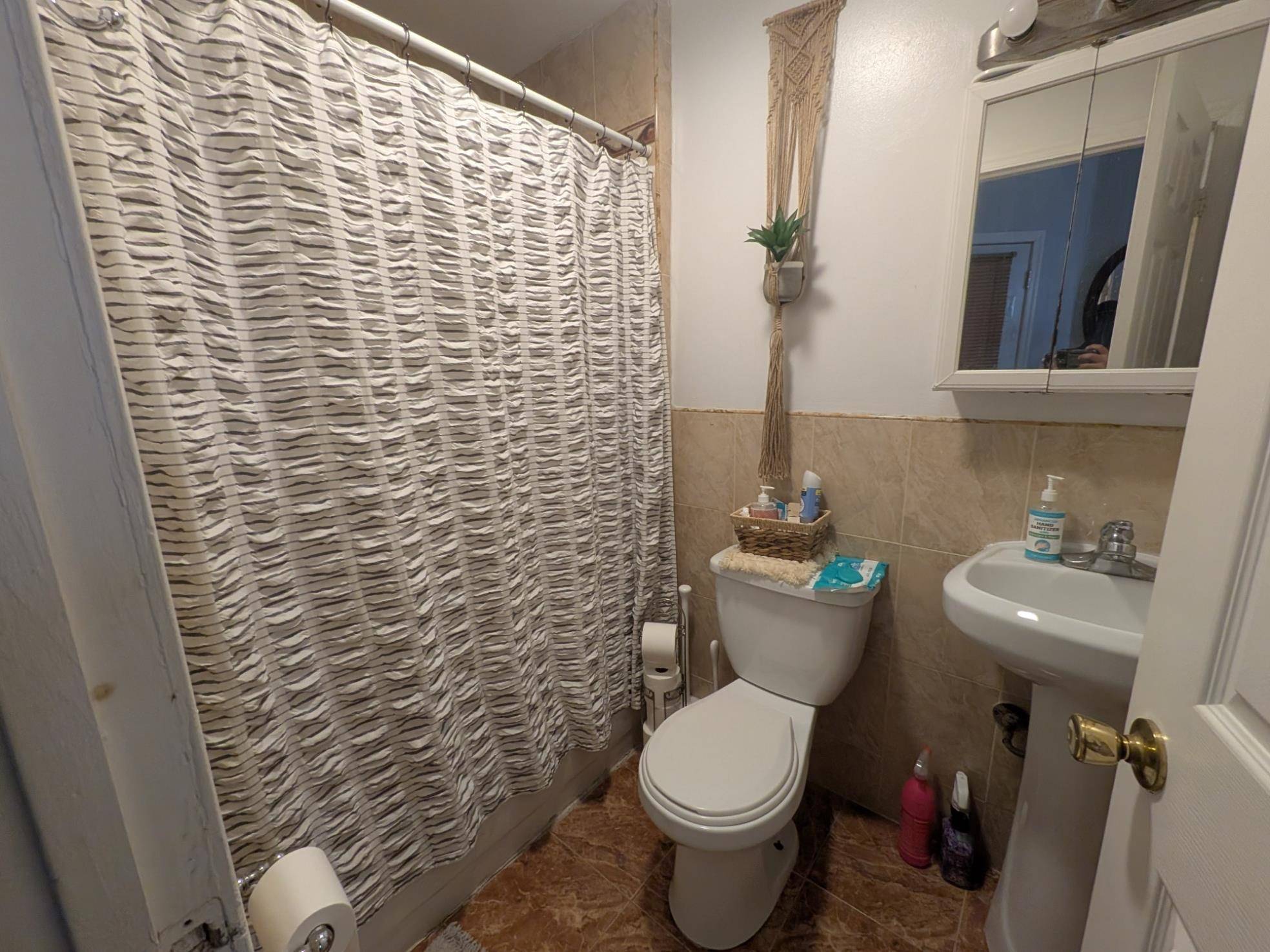 North Bergen, NJ 07087,1321 10TH ST