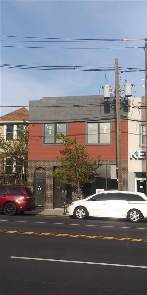 West New York, NJ 07093,5518 KENNEDY BLVD  #Commercial Space