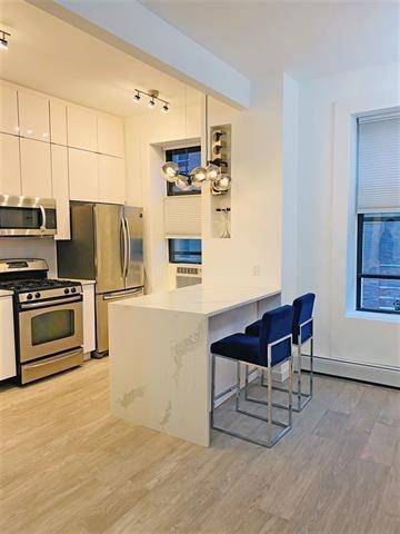 Hoboken, NJ 07030,200 HUDSON ST  #3A