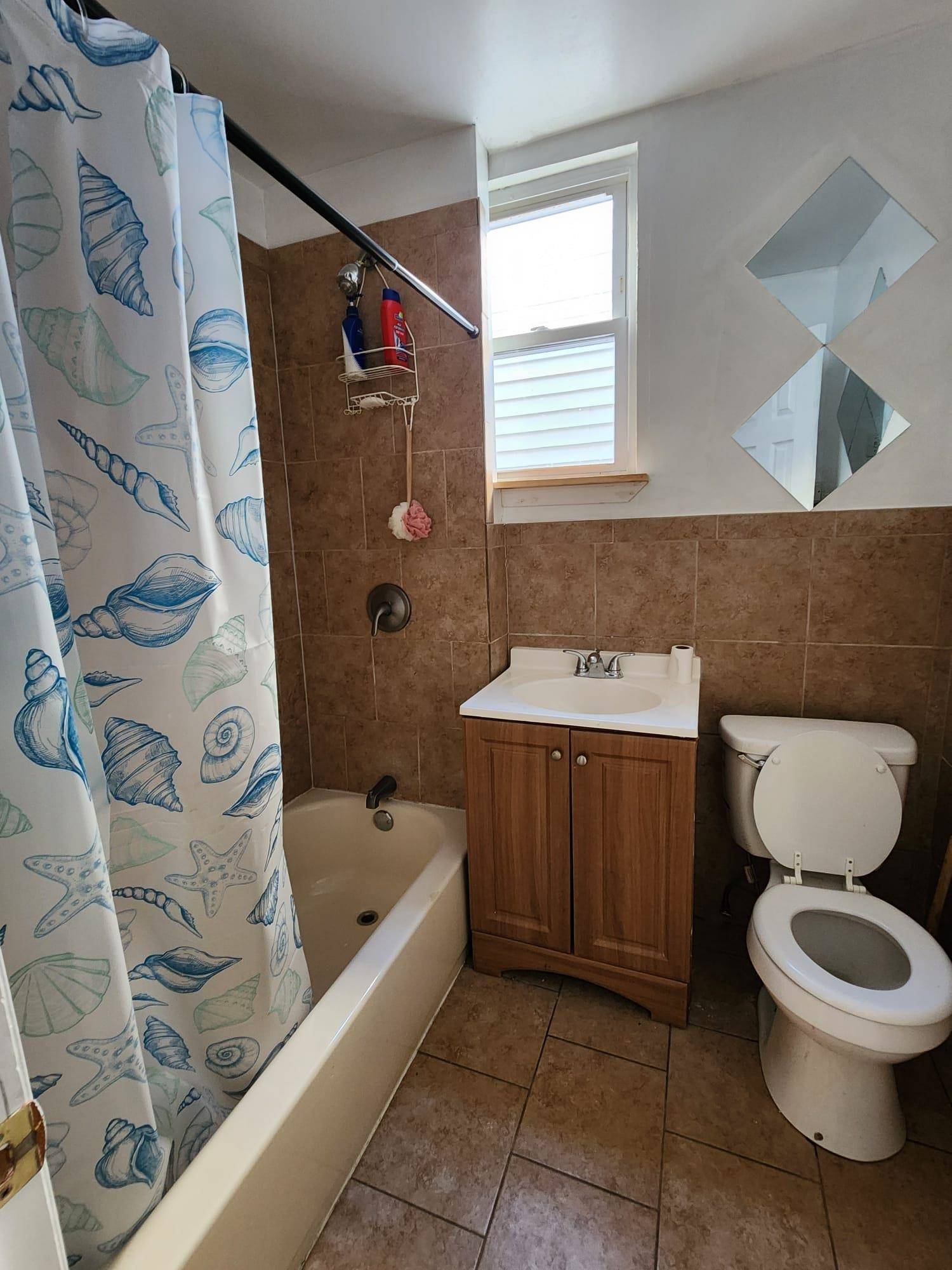 Jc Bergen-lafayett, NJ 07304,267 FORREST ST