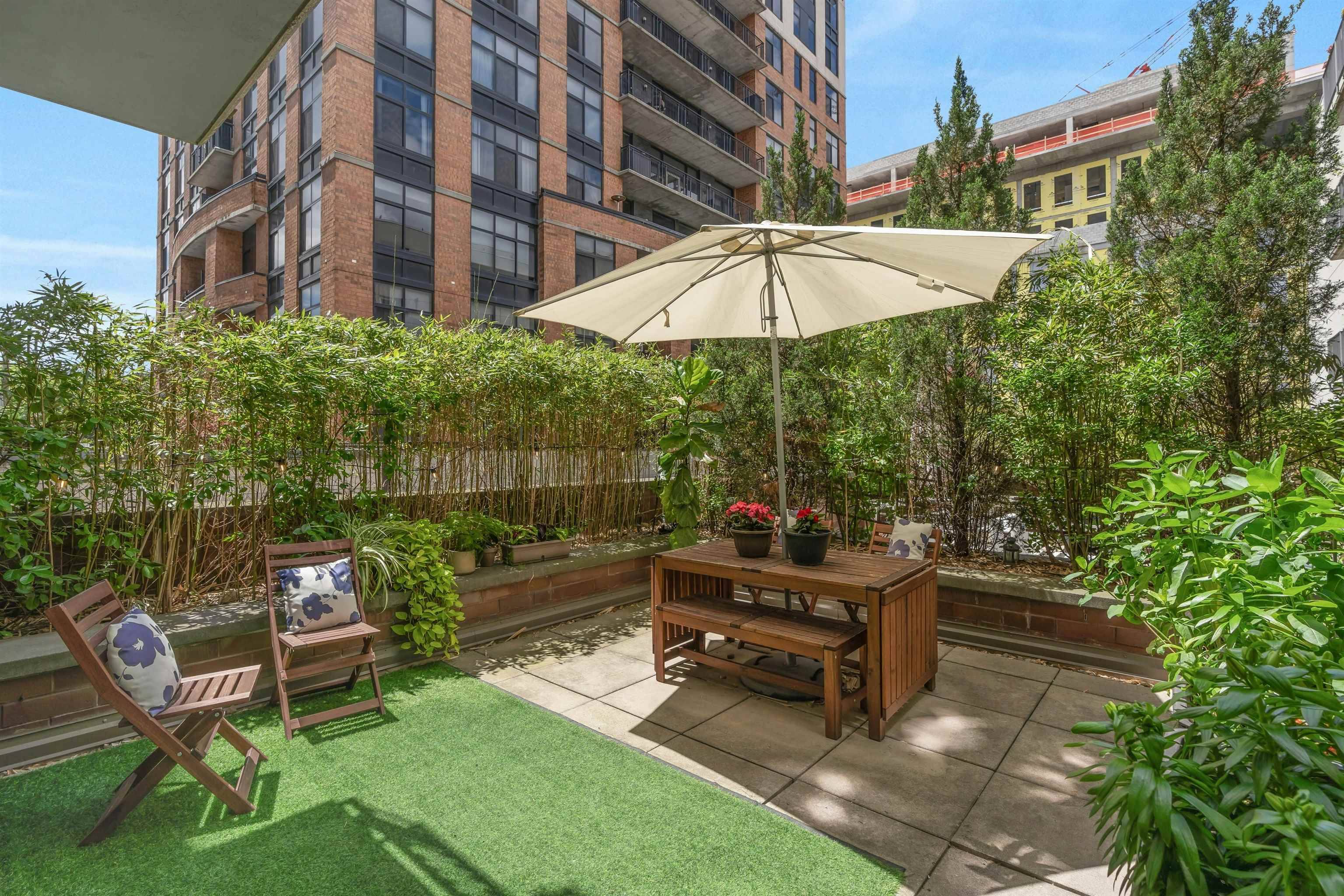 Hoboken, NJ 07030,601 OBSERVER HIGHWAY  #204