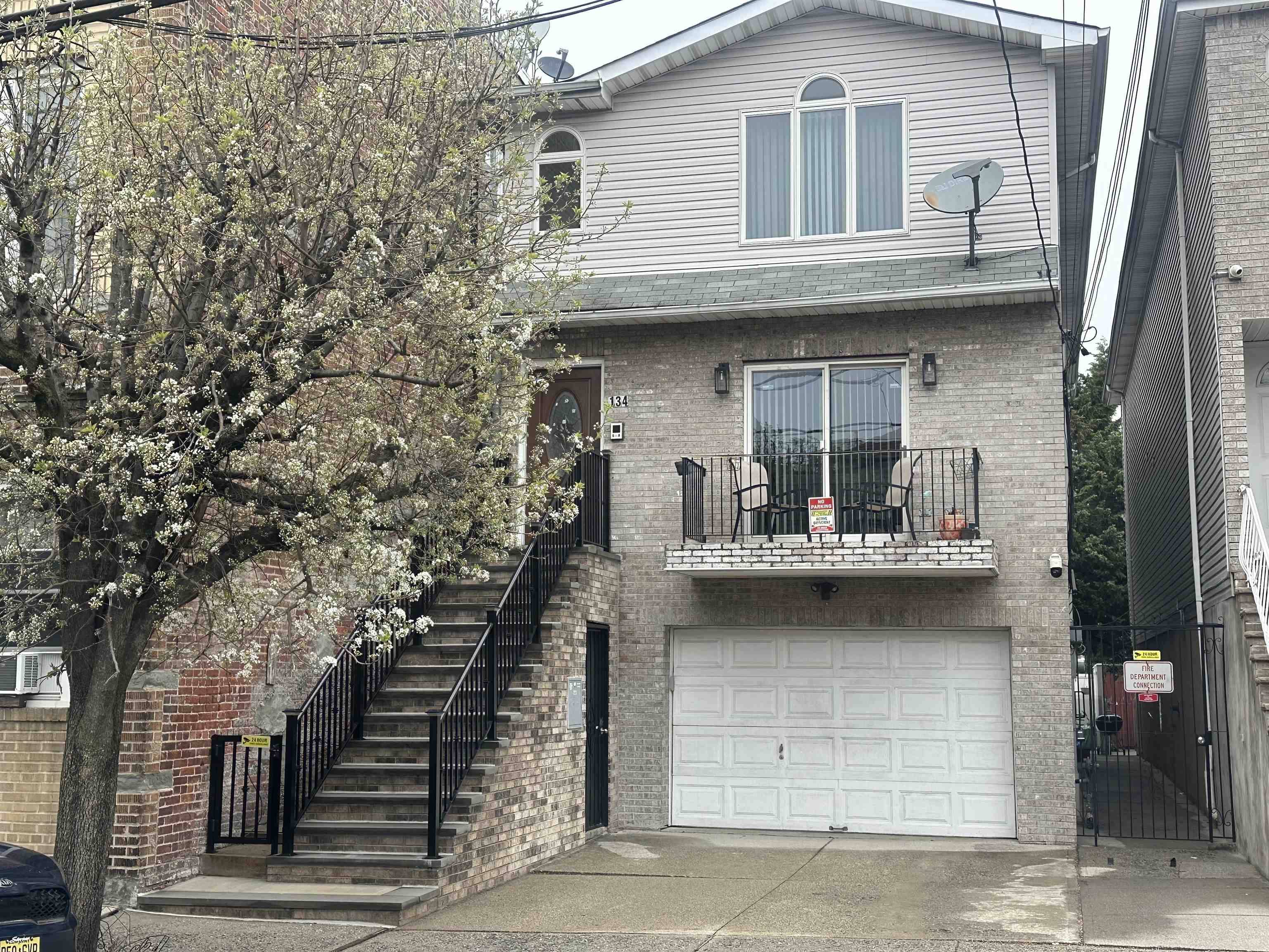 Guttenberg, NJ 07093,134 71ST ST  ## 2