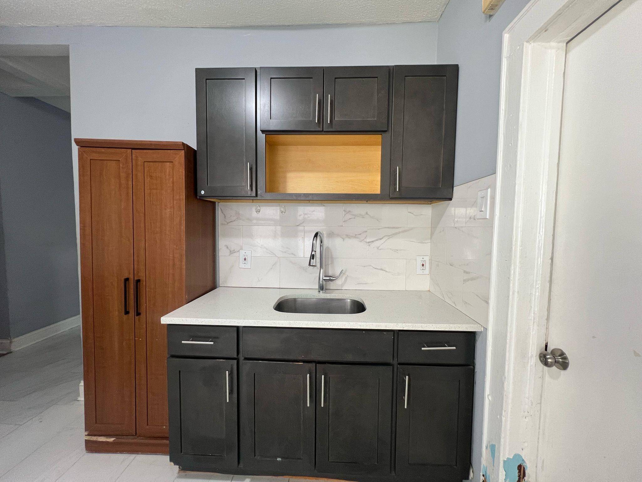 Irvington, NJ 07111,12 MONTROSE TERRACE  #1