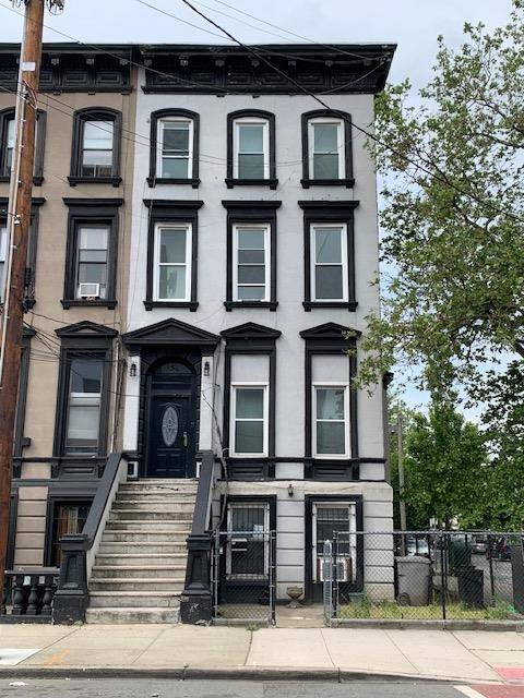 Jc Bergen-lafayett, NJ 07304,355 COMMUNIPAW AVE