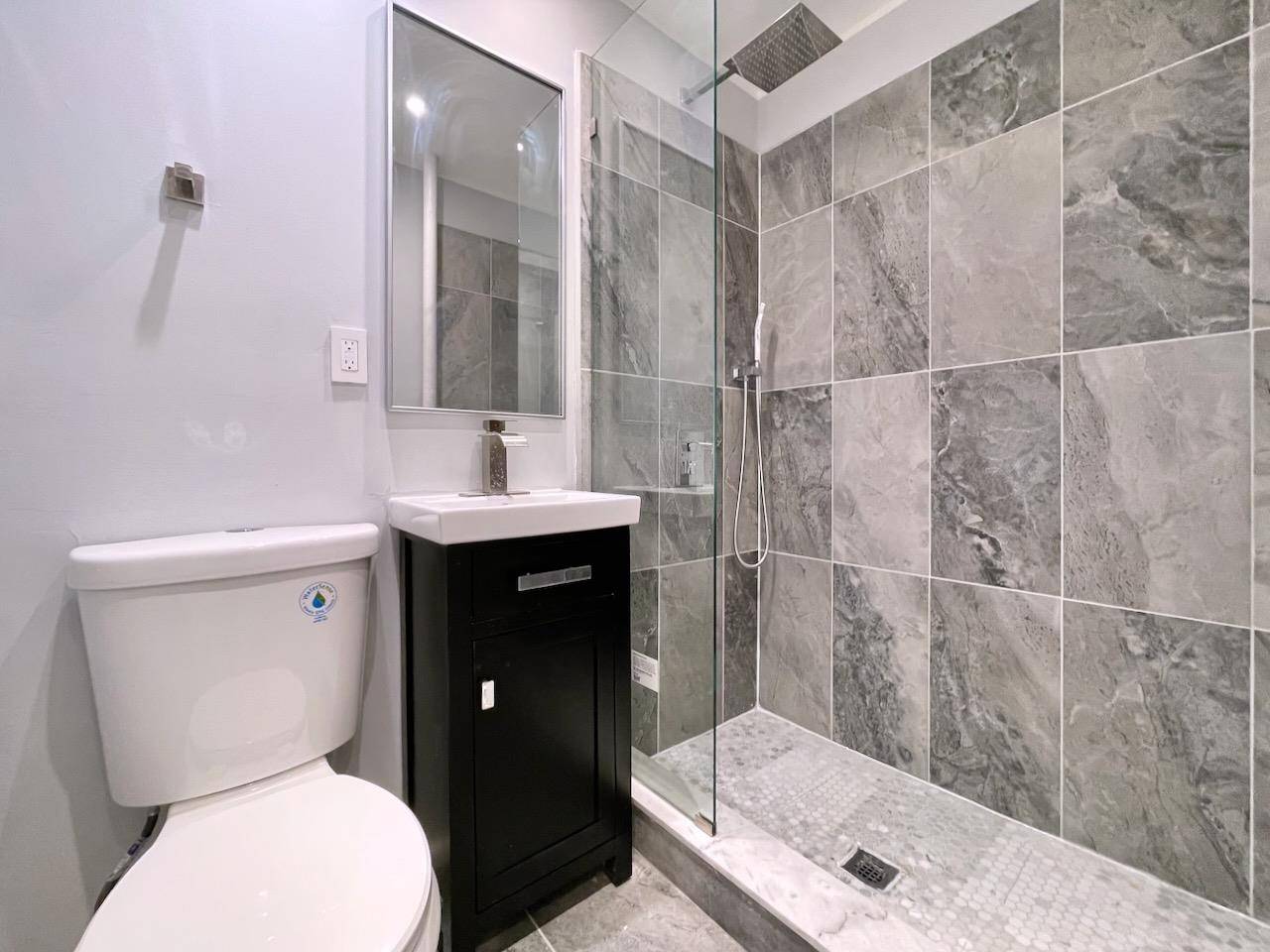 Hoboken, NJ 07030,733 PARK AVE  #3