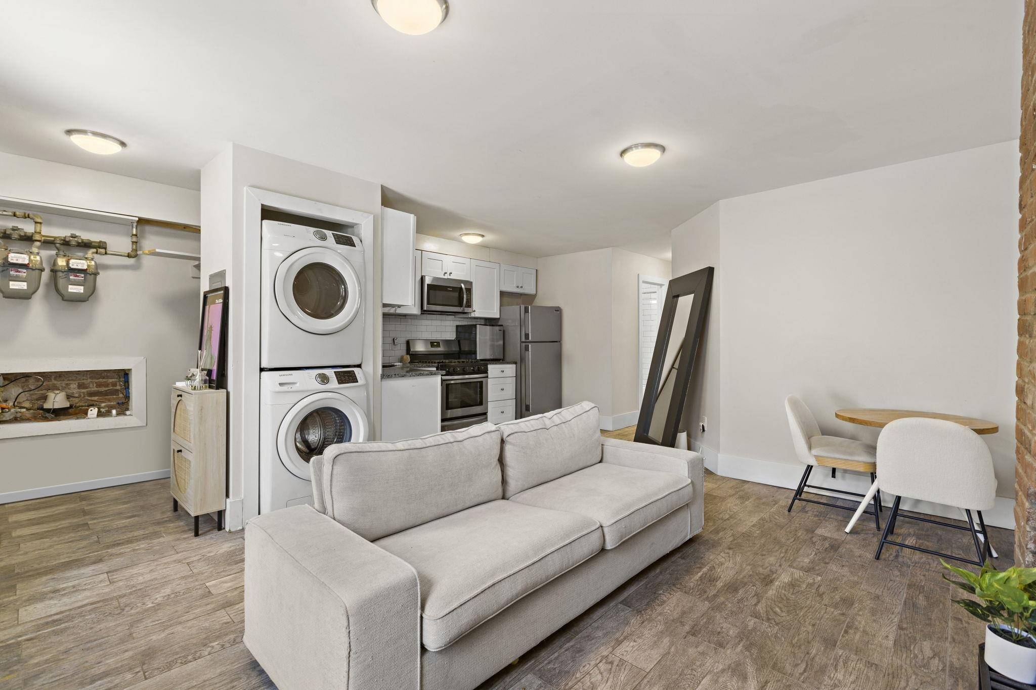 Jc Heights, NJ 07307,80 BOWERS ST  #2 (Garden Level)