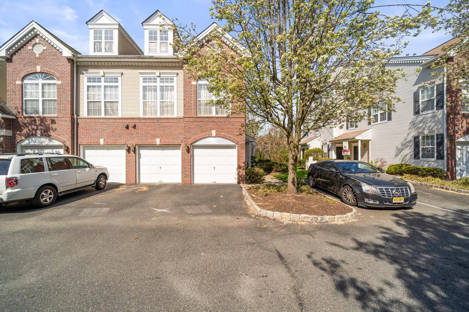 Clifton, NJ 07014,187 RIVERWALK WAY