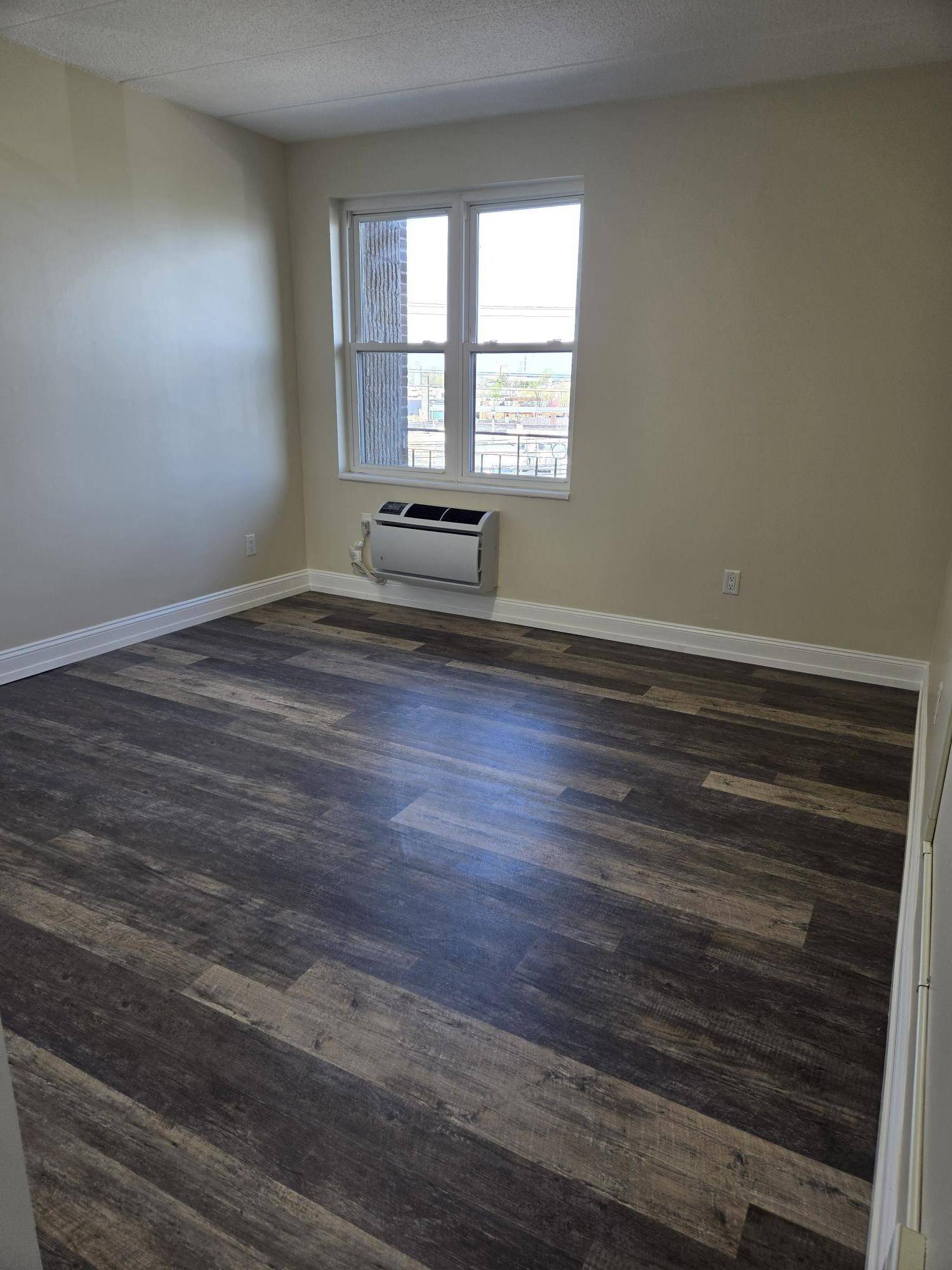 Fairview, NJ 07022,685 PROSPECT AVE  #9b