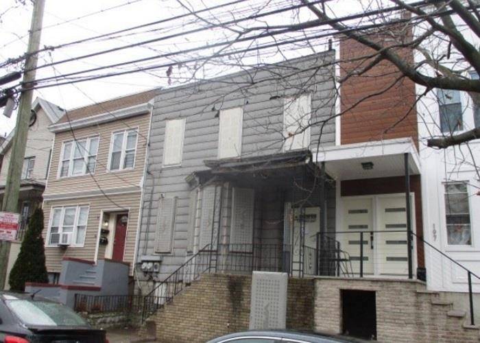 Jc Greenville, NJ 07305,195 DANFORTH AVE