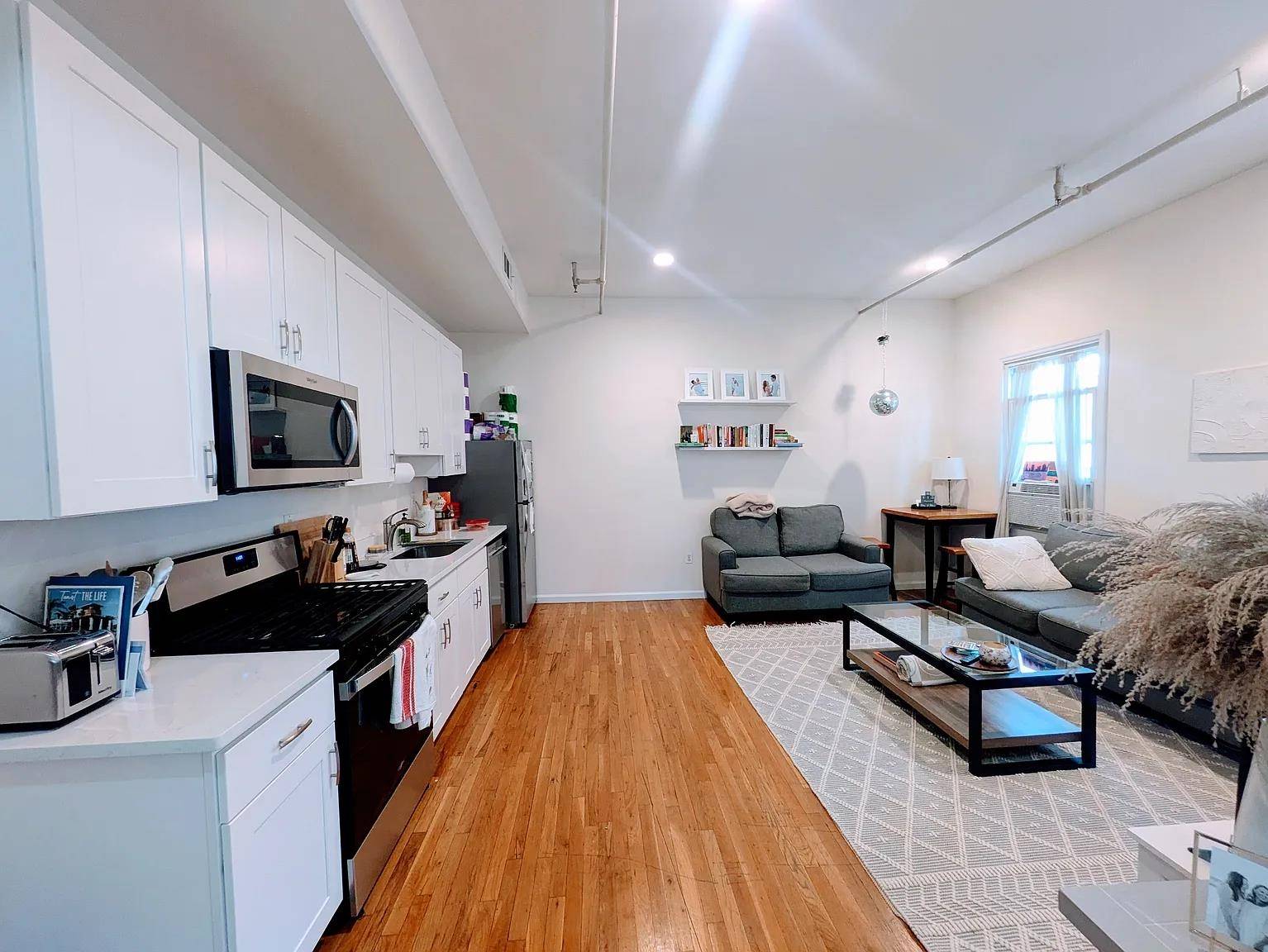 Hoboken, NJ 07030,62 4TH ST  #3R