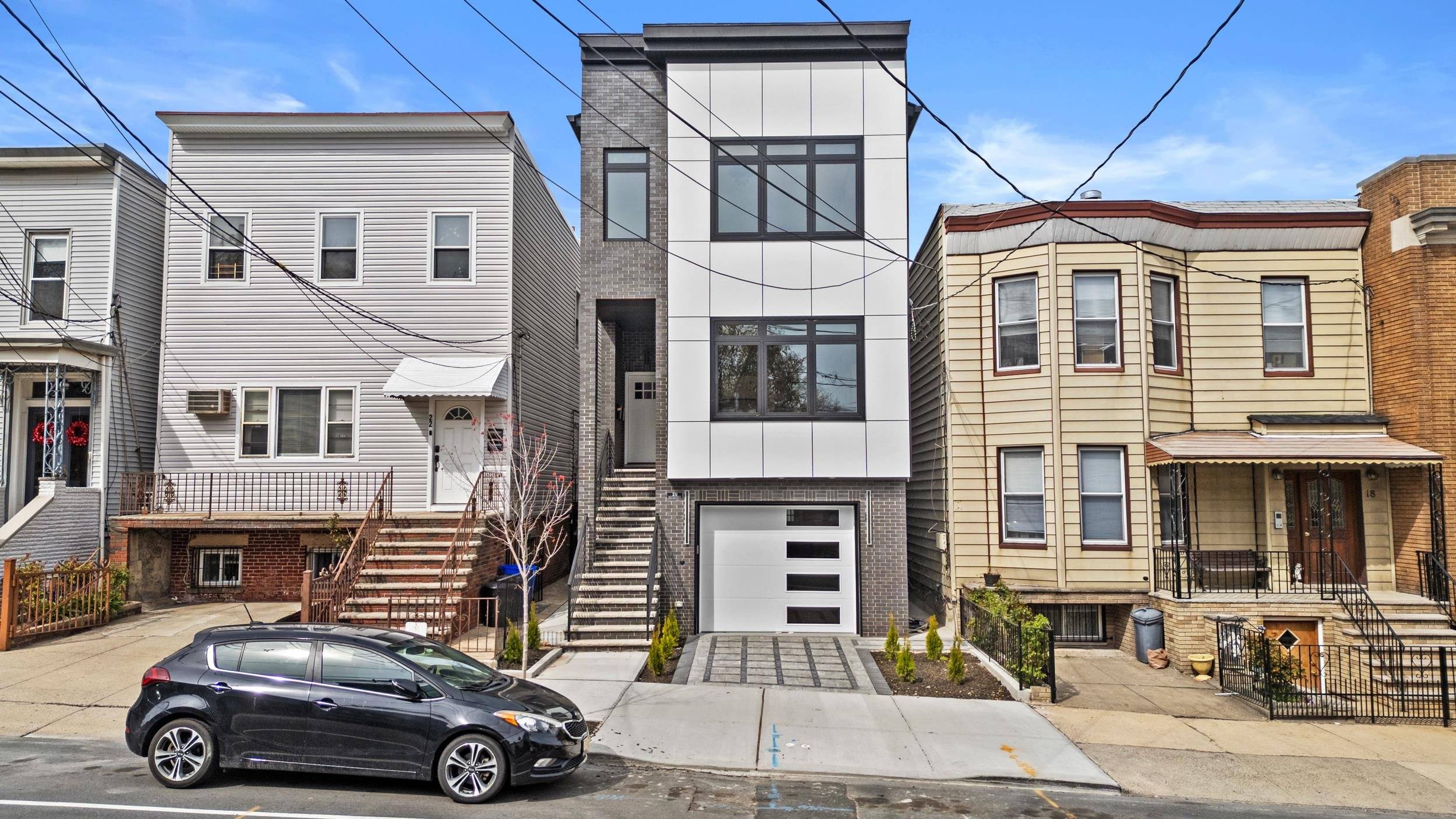 Jc Heights, NJ 07307,20 ZABRISKIE ST