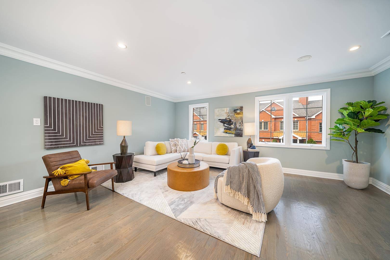 North Bergen, NJ 07047,9033 WALL ST  #6