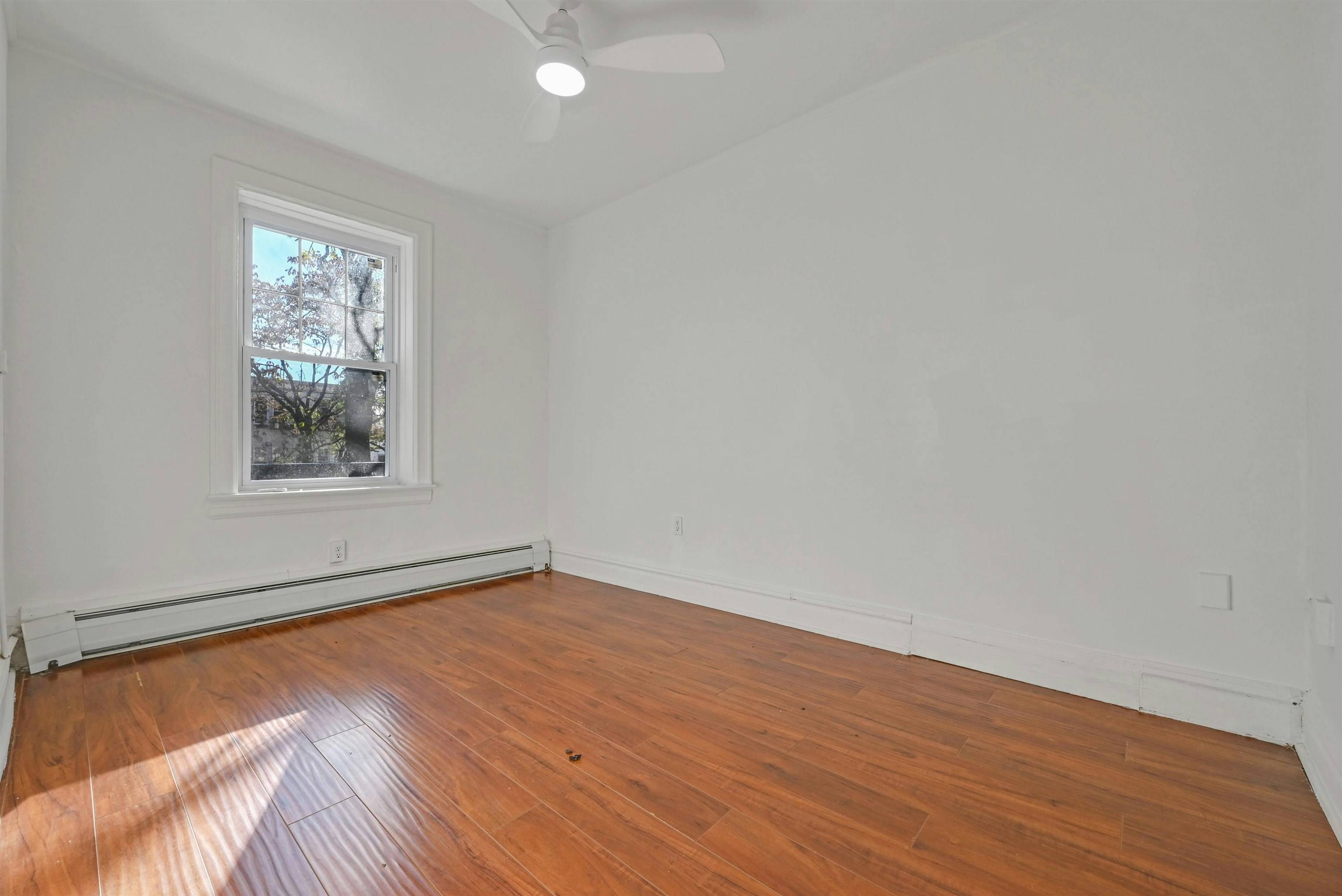 Jc Heights, NJ 07307,3692 JOHN F KENNEDY BLVD  #2F