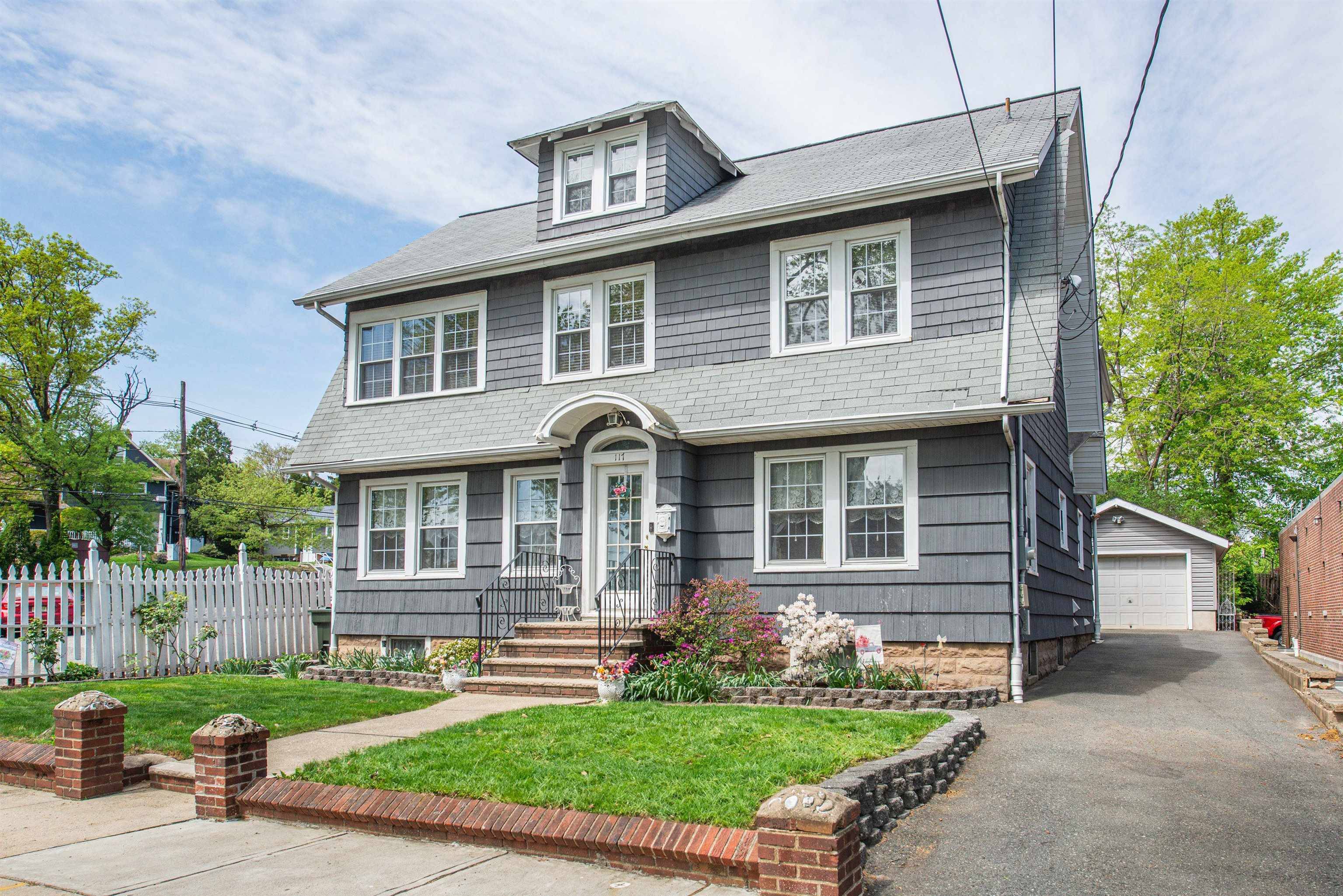 Nutley, NJ 07110,117 ST MARY'S PL