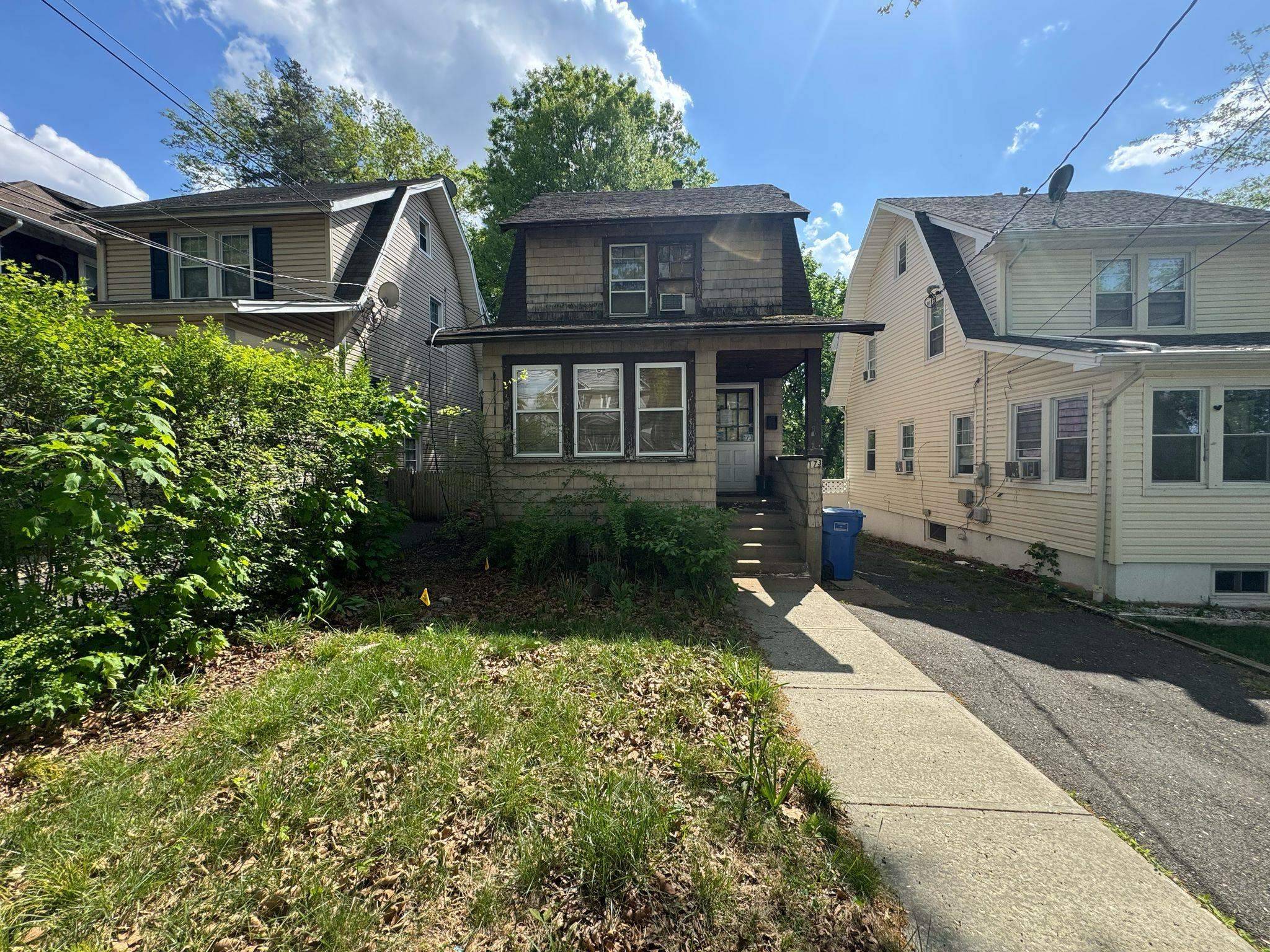Rutherford, NJ 07070,173 WEST NEWELL AVE