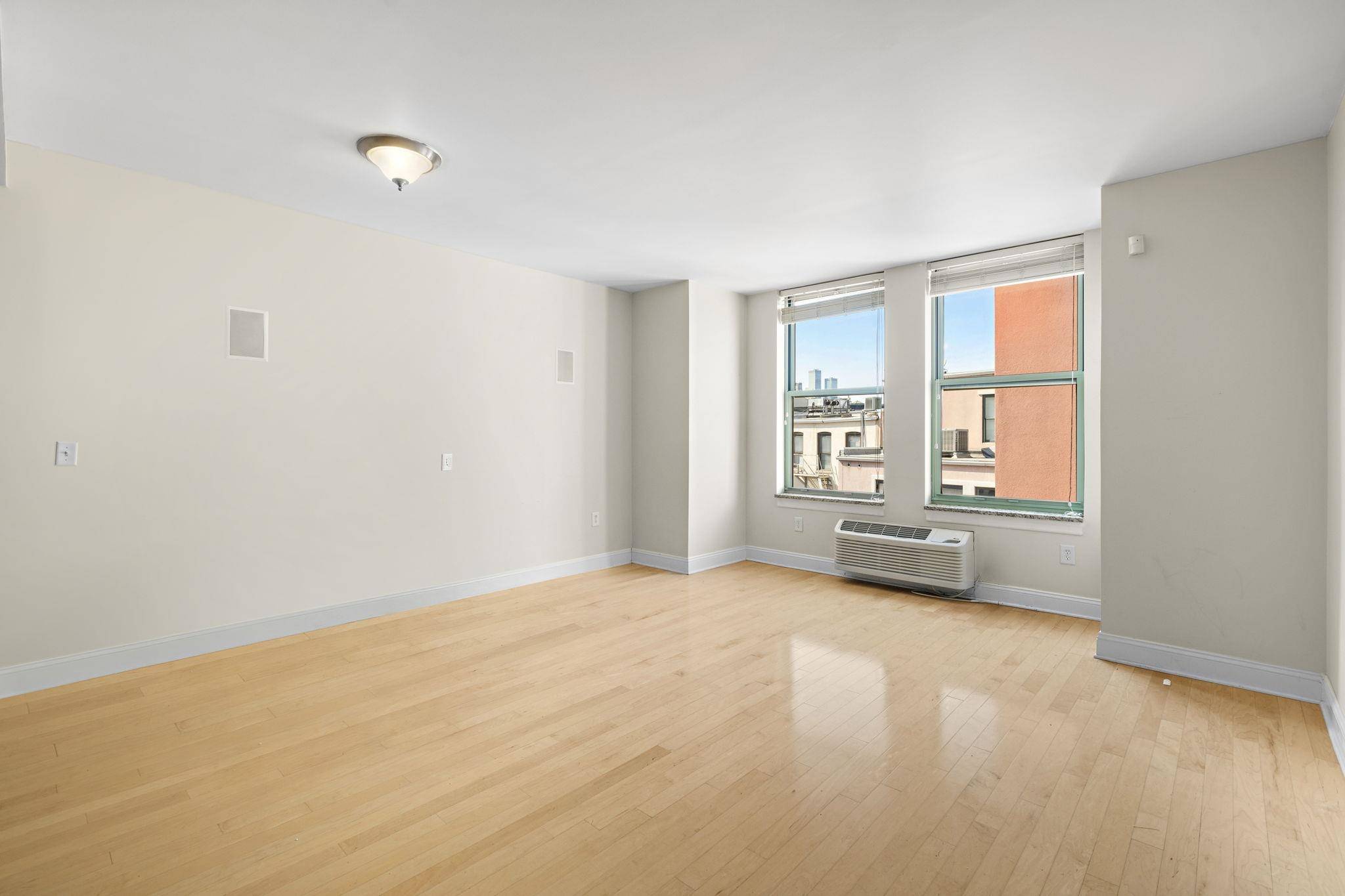 Jc Downtown, NJ 07450,10 REGENT ST  #412