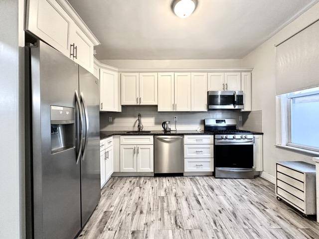 Jc Greenville, NJ 07305,286 FULTON AVE  ##1